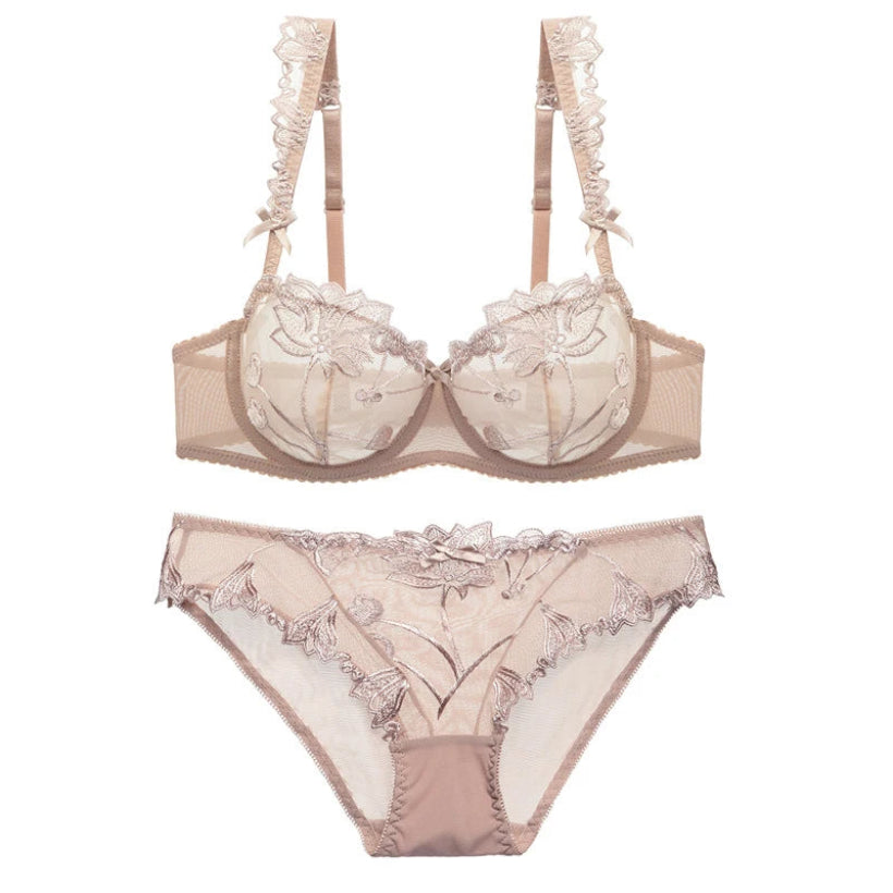 Women's Ultra-thin Underwear Set: Embroidery Gathering Lace Bra and Briefs Set